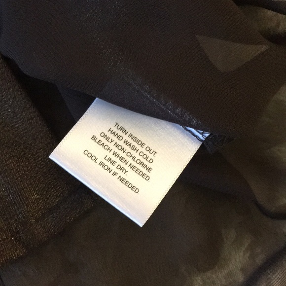 Apostrophe Sheer Glitter Top - Picture 7 of 8